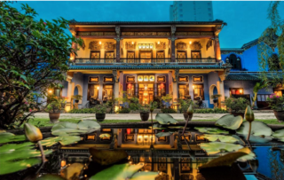 Outside view of beautiful dinner decor