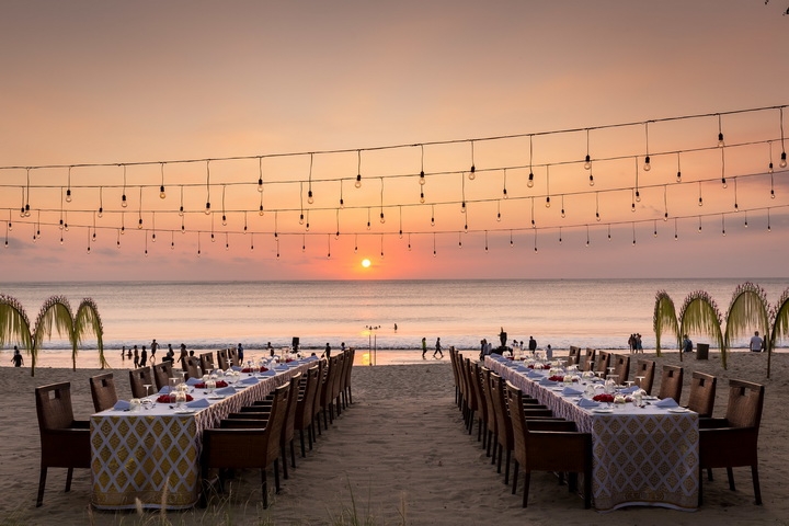 Gala dinner set up along the Bali beach