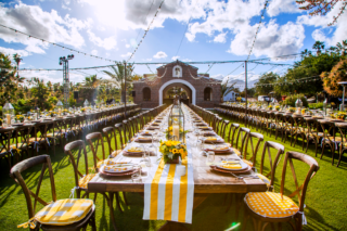 outside dining