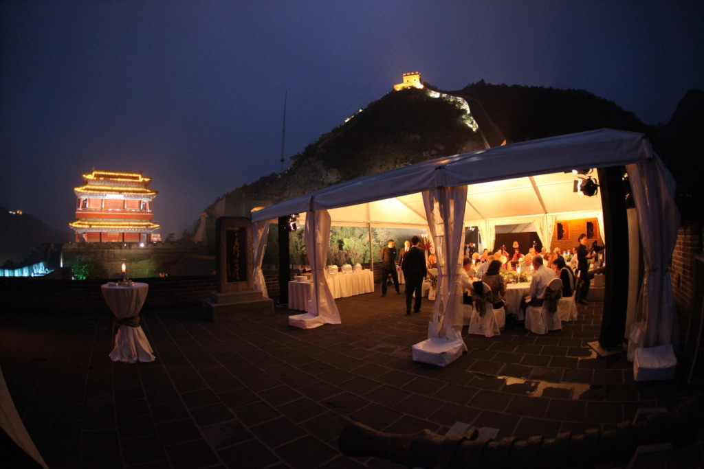 Dinner on the Great Wall