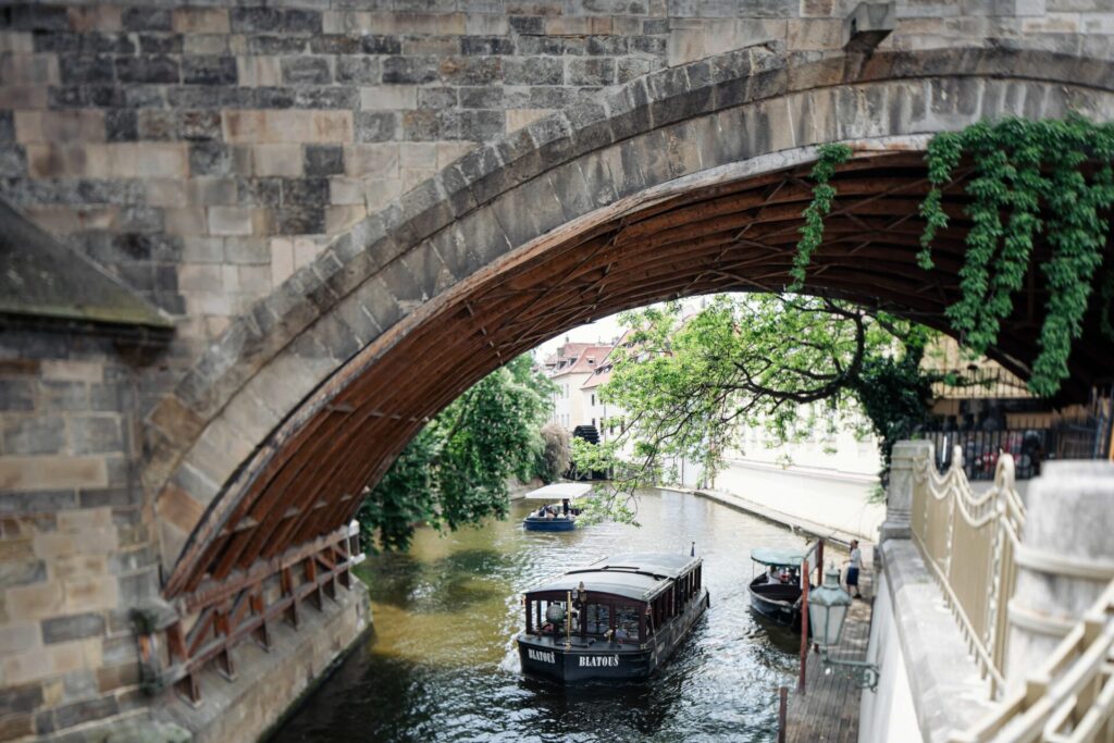 Kampa Boat