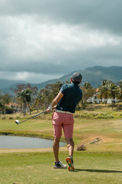 Man playing golf