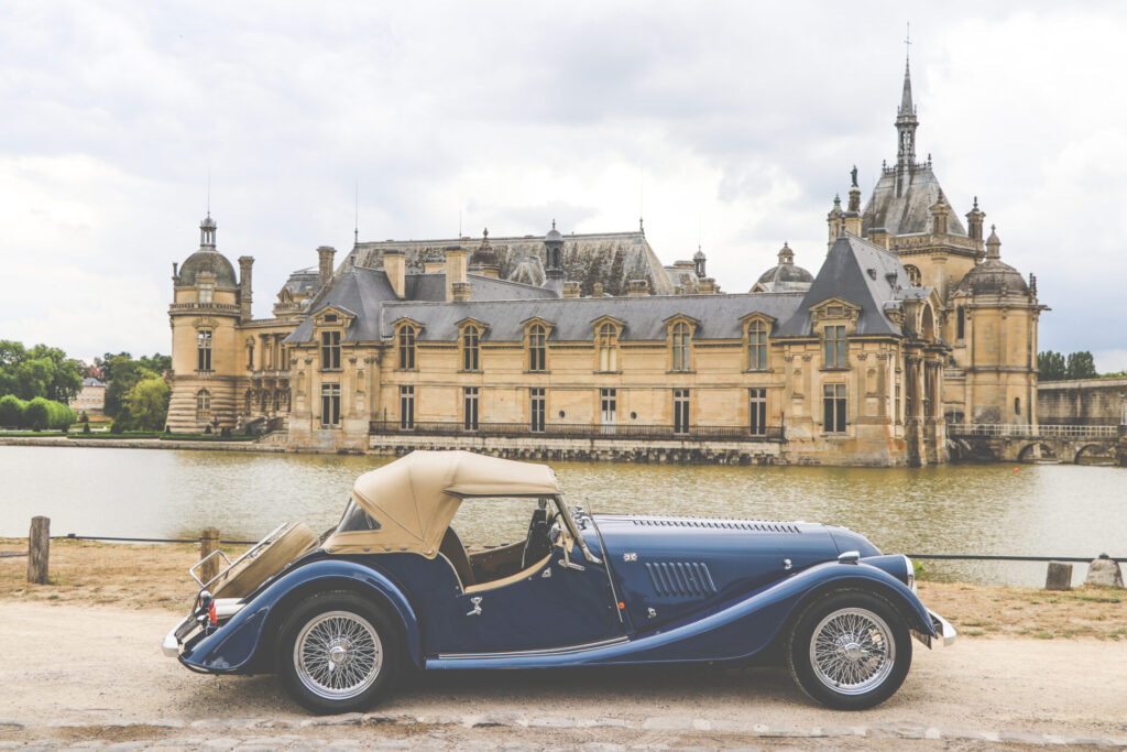 Vintage cars and French castle
