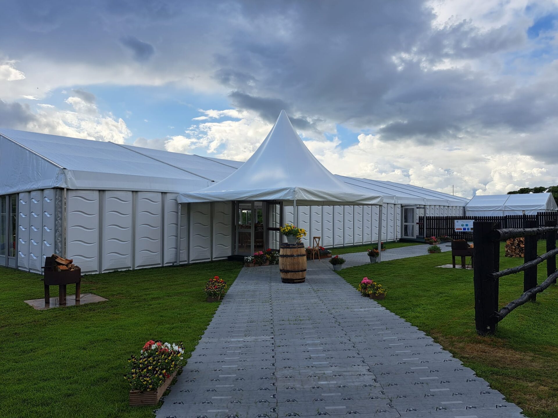 Tent