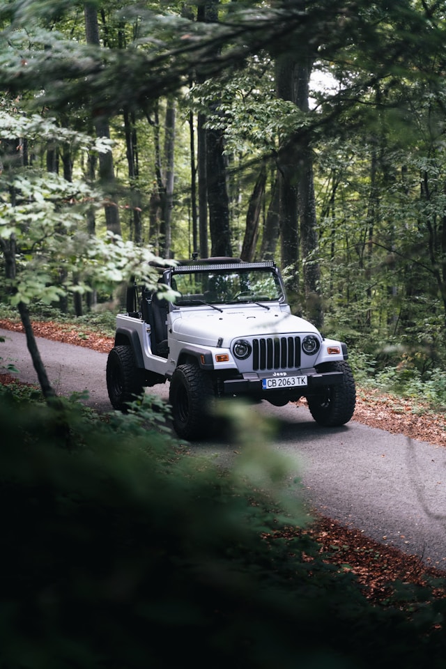 jeep in the mountains