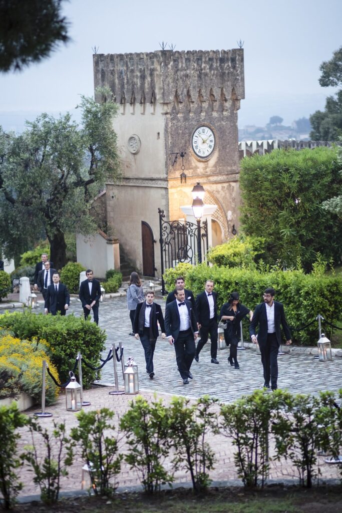 Provence.Gala-dinner-french-vineyard